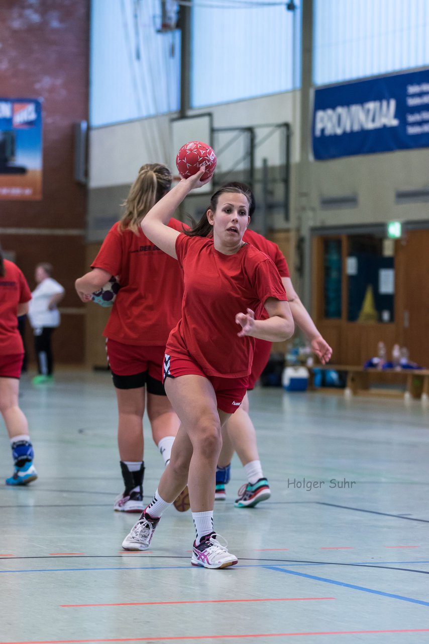 Bild 124 - Frauen Barmstedter TS - Buedelsdorfer TSV : Ergebnis: 26:12